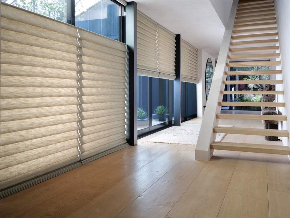 Hunter Douglas Vignette Modern Roman Shades